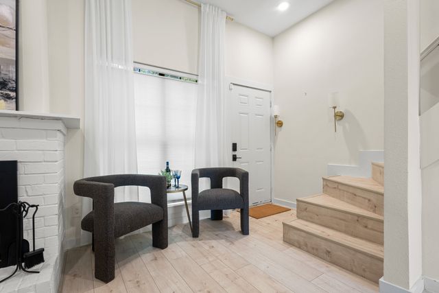 2806 Knight Street 103, Dallas, TX 75219