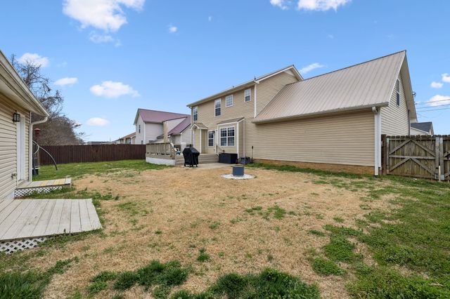 1419 Addison Drive, Clarksville, TN 37042