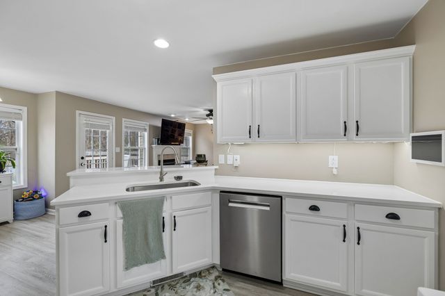 1419 Addison Drive, Clarksville, TN 37042