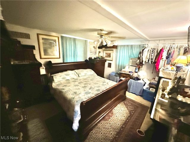 492 Beach Drive, Belpre, OH 45714