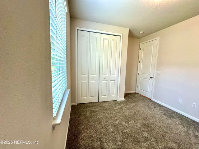 75310 WHITE RABBIT Avenue, Yulee, FL 32097