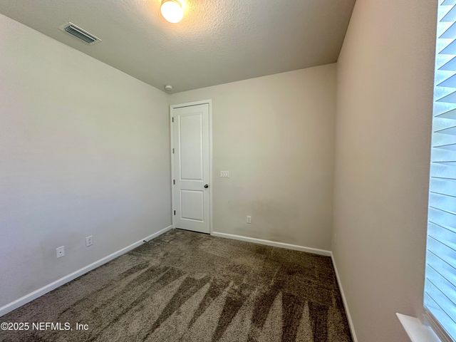 75310 WHITE RABBIT Avenue, Yulee, FL 32097