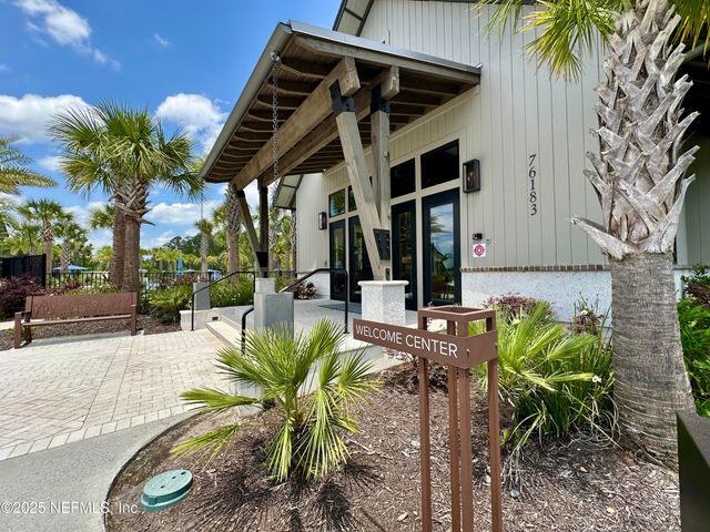 75310 WHITE RABBIT Avenue, Yulee, FL 32097