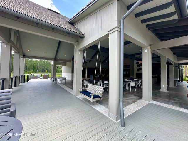 75310 WHITE RABBIT Avenue, Yulee, FL 32097