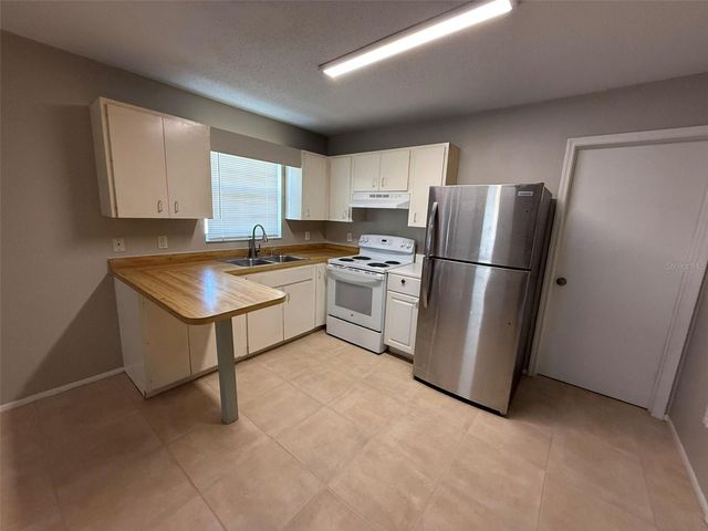 11081 PENDLETON AVENUE A, Englewood, FL 34224