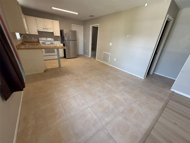 11081 PENDLETON AVENUE A, Englewood, FL 34224