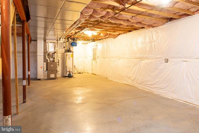 7690 CATHERINE DR, Harrisburg, PA 17111