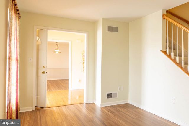 7690 CATHERINE DR, Harrisburg, PA 17111