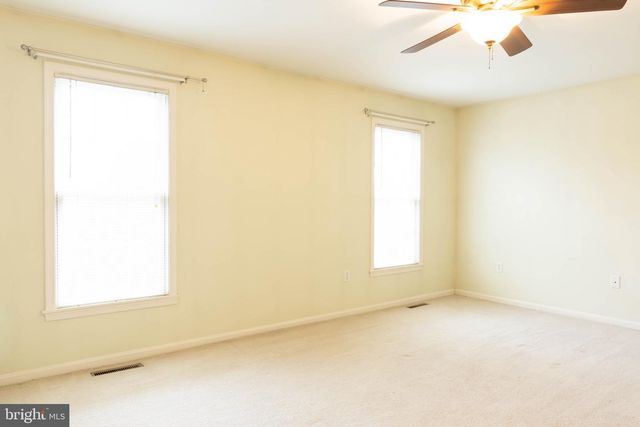 7690 CATHERINE DR, Harrisburg, PA 17111