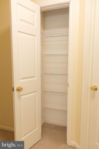 7690 CATHERINE DR, Harrisburg, PA 17111