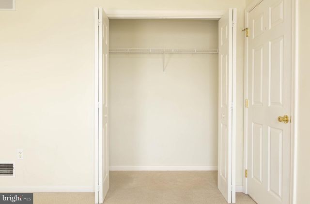 7690 CATHERINE DR, Harrisburg, PA 17111