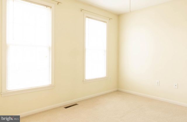 7690 CATHERINE DR, Harrisburg, PA 17111