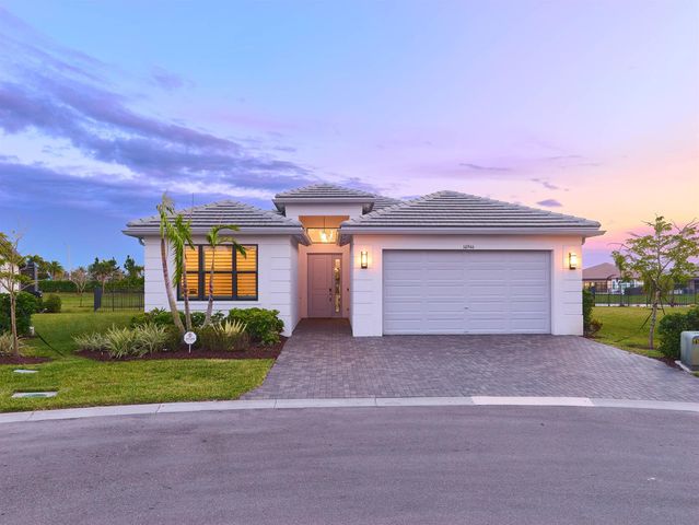 10946 SW Meandering Mile Road, Port St. Lucie, FL 34987