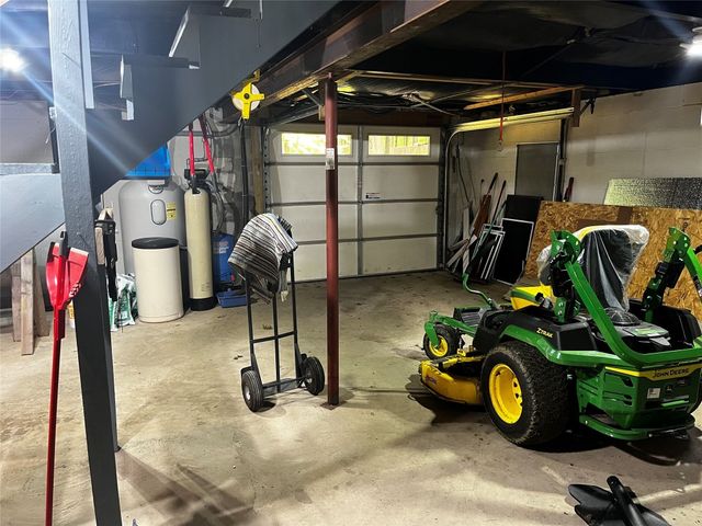 21427 PHELPS Road, Meadville, PA 16335