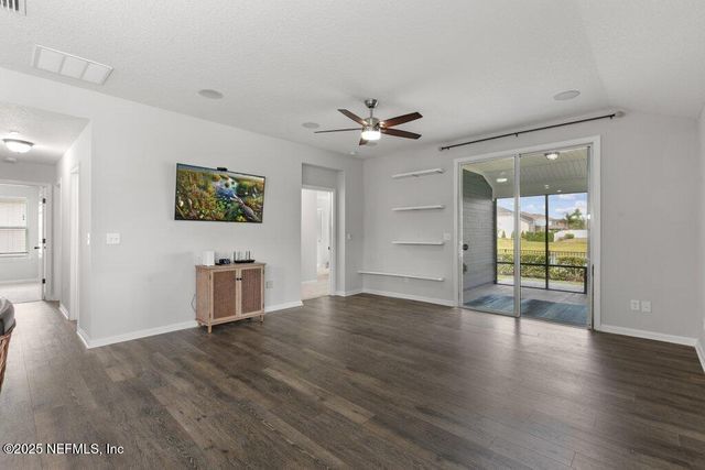 7019 EMSLEY Circle, Jacksonville, FL 32258