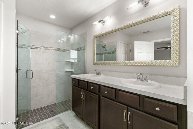 7019 EMSLEY Circle, Jacksonville, FL 32258