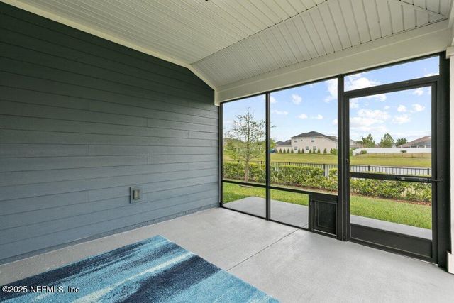 7019 EMSLEY Circle, Jacksonville, FL 32258