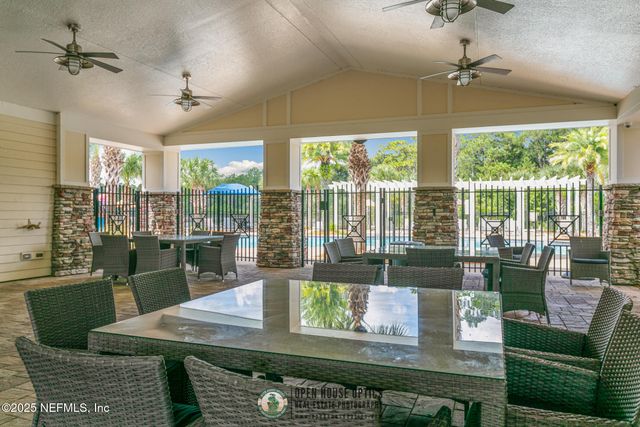 7019 EMSLEY Circle, Jacksonville, FL 32258