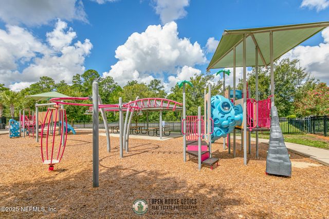 7019 EMSLEY Circle, Jacksonville, FL 32258