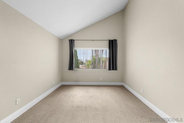 3935 Nobel, San Diego, CA 92122