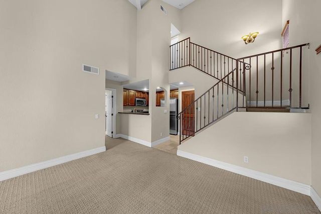 3935 Nobel, San Diego, CA 92122