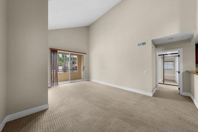 3935 Nobel, San Diego, CA 92122