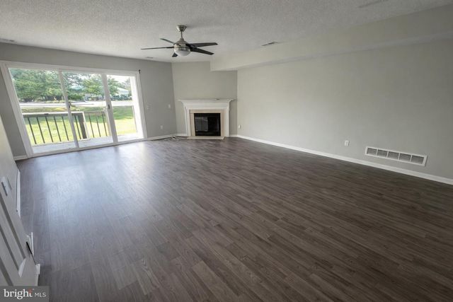 113 BRENT, West Deptford, NJ 08086