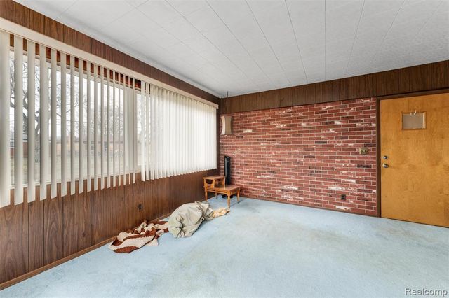 30507 Moulin Ave Avenue, Warren, MI 48088