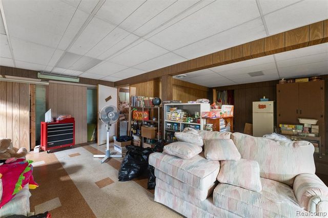 30507 Moulin Ave Avenue, Warren, MI 48088