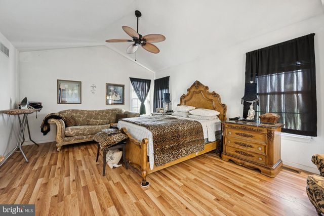 22 GREENBRIER, Westampton, NJ 08060