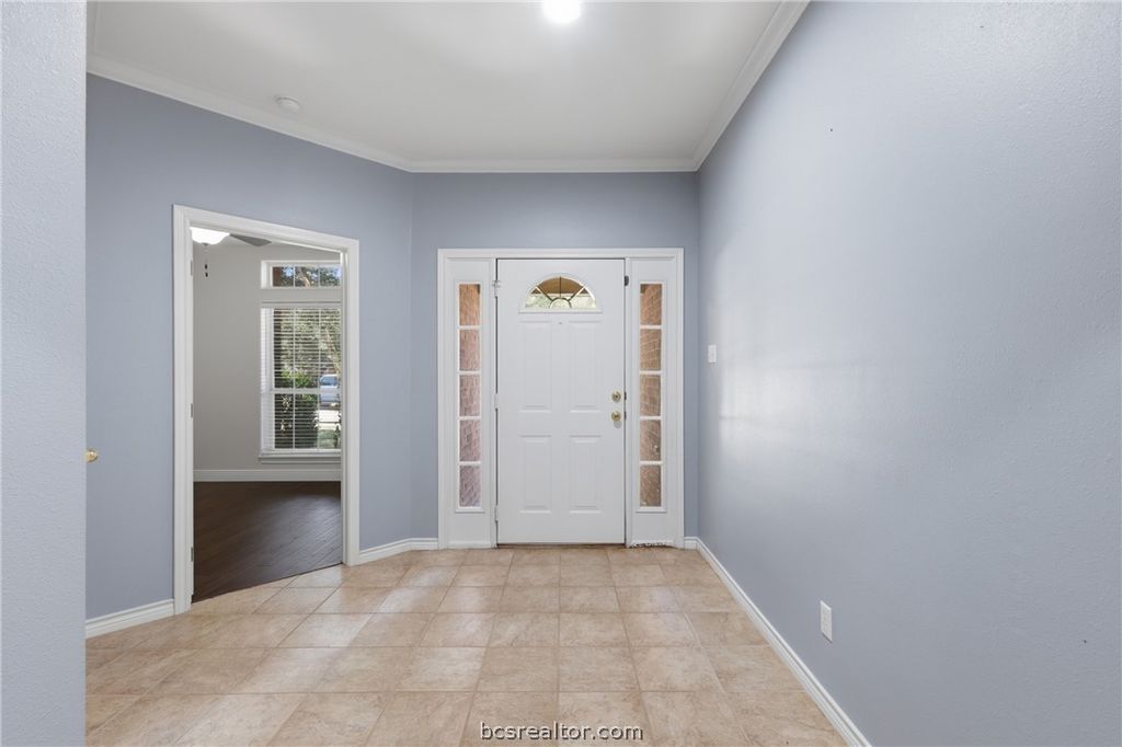 208 Bernburg Court, College Station, TX 77845 — photo 2