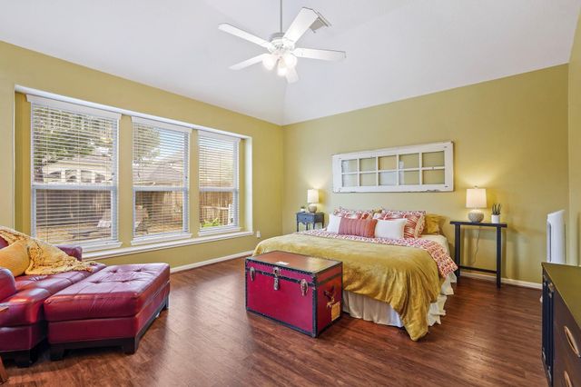8815 Wenona Walk, Missouri City, TX 77459