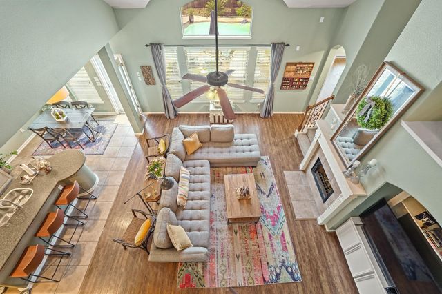 8815 Wenona Walk, Missouri City, TX 77459