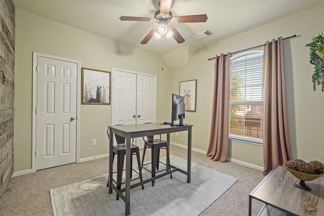 8815 Wenona Walk, Missouri City, TX 77459