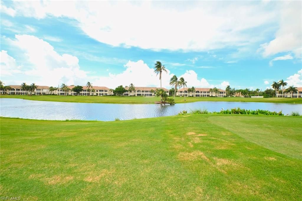 9203 Willowcrest CT, FORT MYERS, FL 33908 — photo 2
