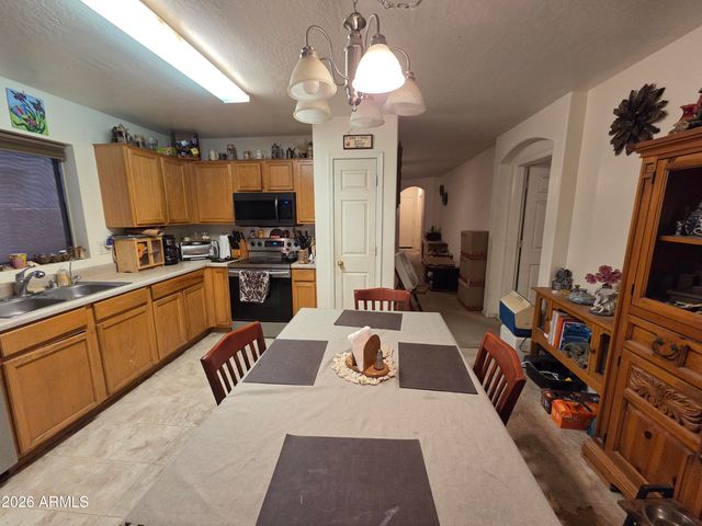 23964 W ANTELOPE Trail, Buckeye, AZ 85326