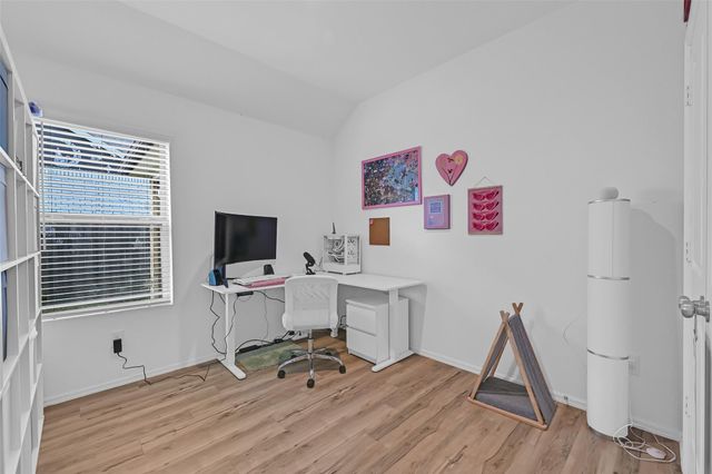 9623 Sterling Arbor Drive, Baytown, TX 77521