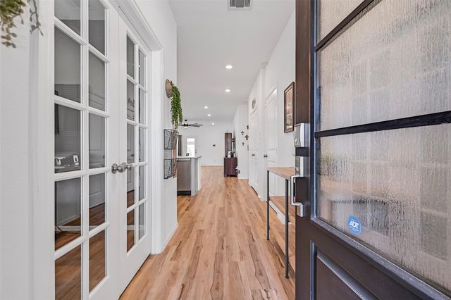 9623 Sterling Arbor Drive, Baytown, TX 77521