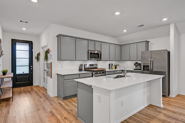 9623 Sterling Arbor Drive, Baytown, TX 77521