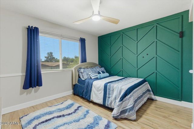 2424 W REDFIELD Road, Phoenix, AZ 85023