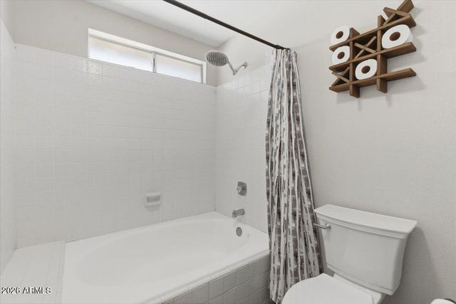 2424 W REDFIELD Road, Phoenix, AZ 85023