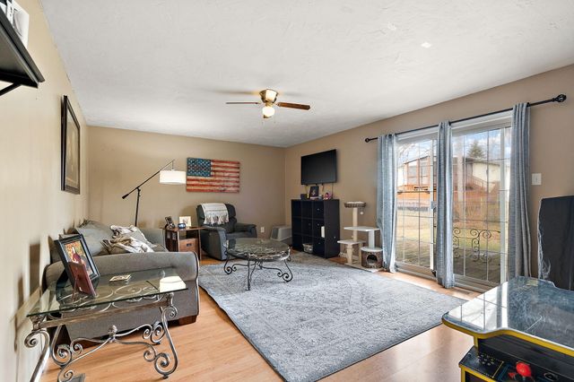 403 Sherman Drive, Valparaiso, IN 46385