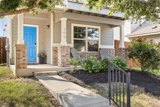 369 S Brook DR, Leander, TX 78641
