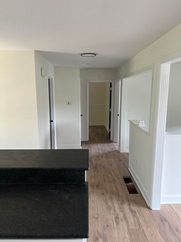 626 E Barker Lane, Berea, KY 40403