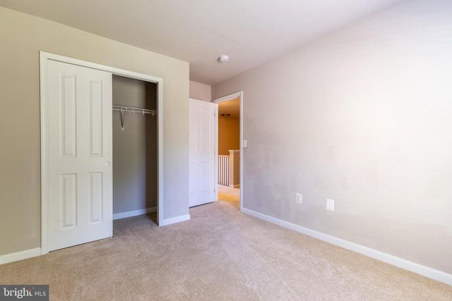 427 WOODCREST DR SE, Washington, DC 20032