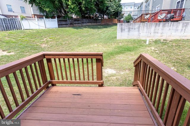 427 WOODCREST DR SE, Washington, DC 20032