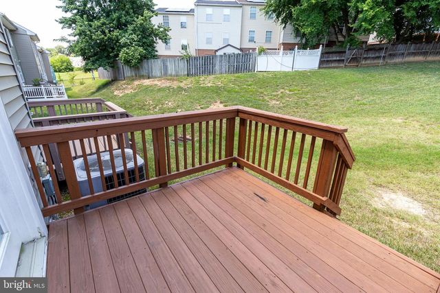 427 WOODCREST DR SE, Washington, DC 20032
