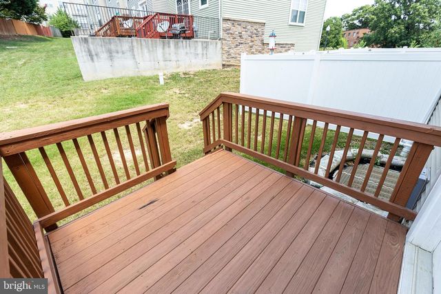 427 WOODCREST DR SE, Washington, DC 20032