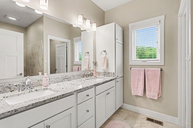 4111 Woodburn Court, Saginaw Twp, MI 48603