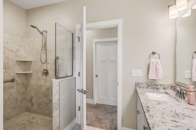 4111 Woodburn Court, Saginaw Twp, MI 48603